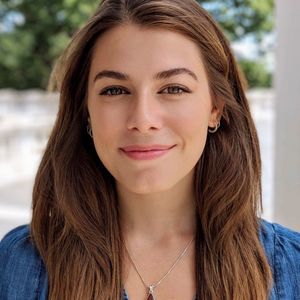 Meet your Posher, Alexandra